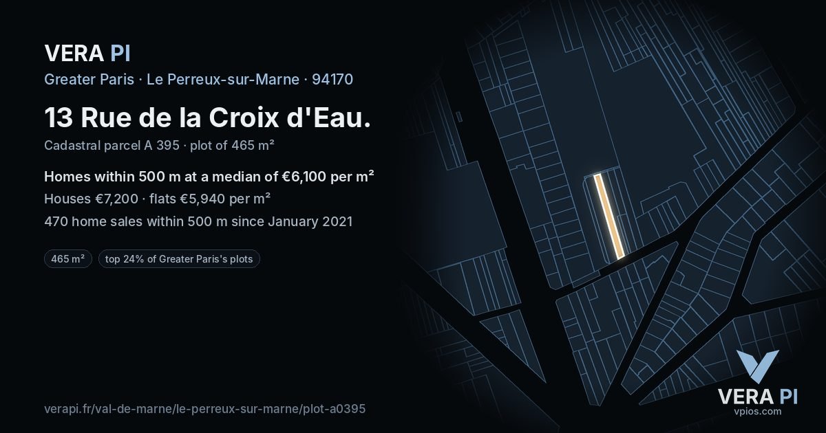 13 Rue de la Croix d'Eau, Le Perreux-sur-Marne at night – the plot lit, the parcels around coloured by the prices near them