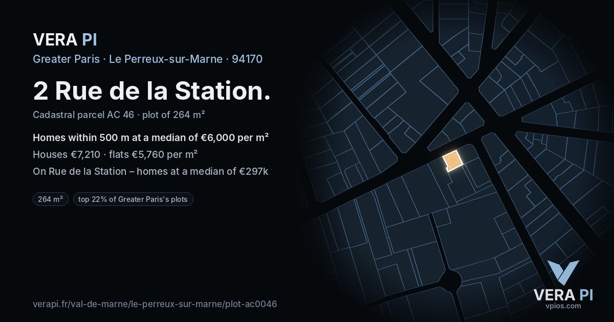 2 Rue de la Station, Le Perreux-sur-Marne at night – the plot lit, the parcels around coloured by the prices near them
