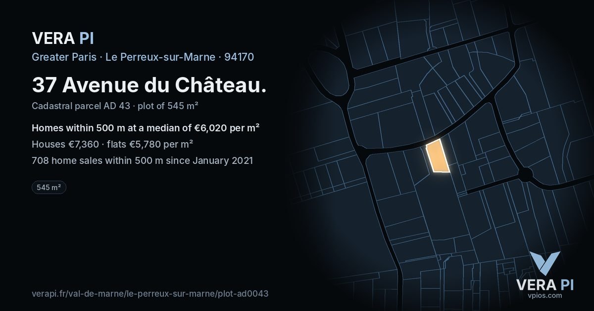 37 Avenue du Château, Le Perreux-sur-Marne at night – the plot lit, the parcels around coloured by the prices near them
