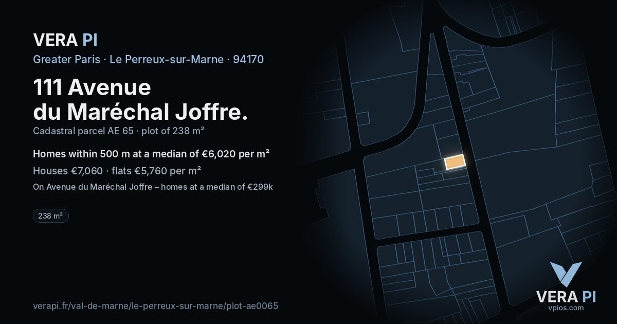 111 Avenue du Maréchal Joffre, Le Perreux-sur-Marne at night – the plot lit, the parcels around coloured by the prices near them