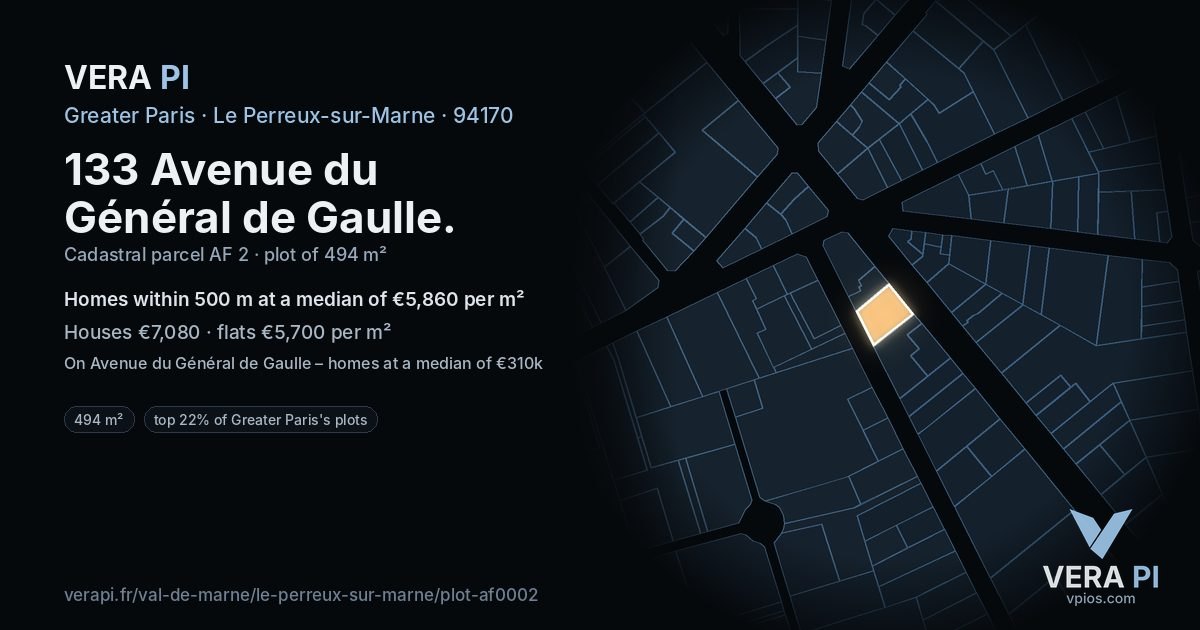 133 Avenue du Général de Gaulle, Le Perreux-sur-Marne at night – the plot lit, the parcels around coloured by the prices near them