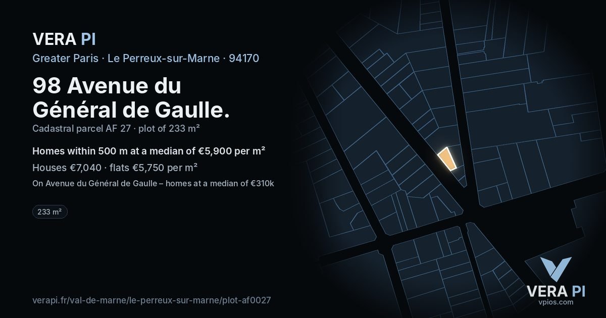 98 Avenue du Général de Gaulle, Le Perreux-sur-Marne at night – the plot lit, the parcels around coloured by the prices near them