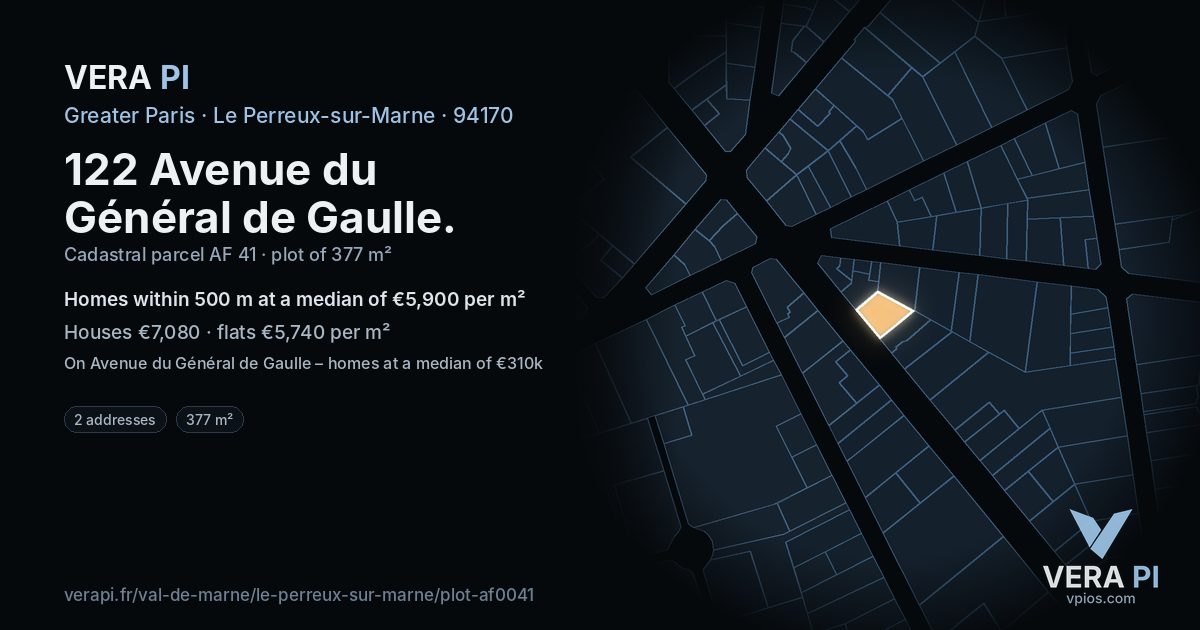 122 Avenue du Général de Gaulle, Le Perreux-sur-Marne at night – the plot lit, the parcels around coloured by the prices near them