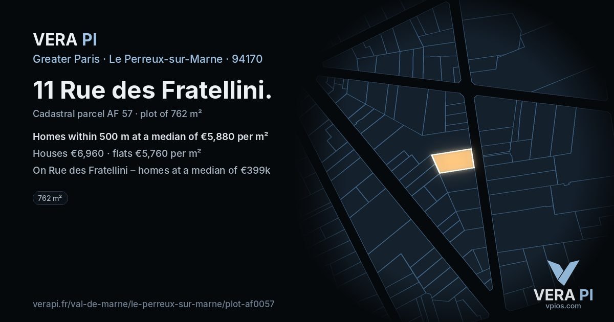 11 Rue des Fratellini, Le Perreux-sur-Marne at night – the plot lit, the parcels around coloured by the prices near them