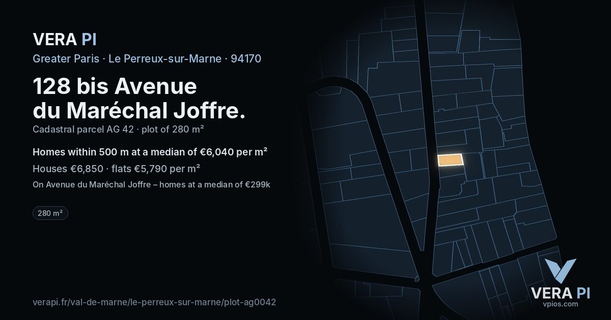 128 bis Avenue du Maréchal Joffre, Le Perreux-sur-Marne at night – the plot lit, the parcels around coloured by the prices near them