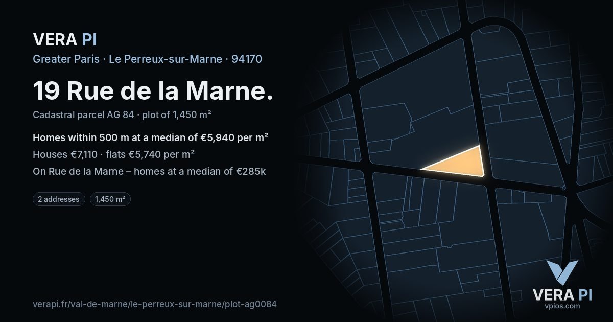 19 Rue de la Marne, Le Perreux-sur-Marne at night – the plot lit, the parcels around coloured by the prices near them
