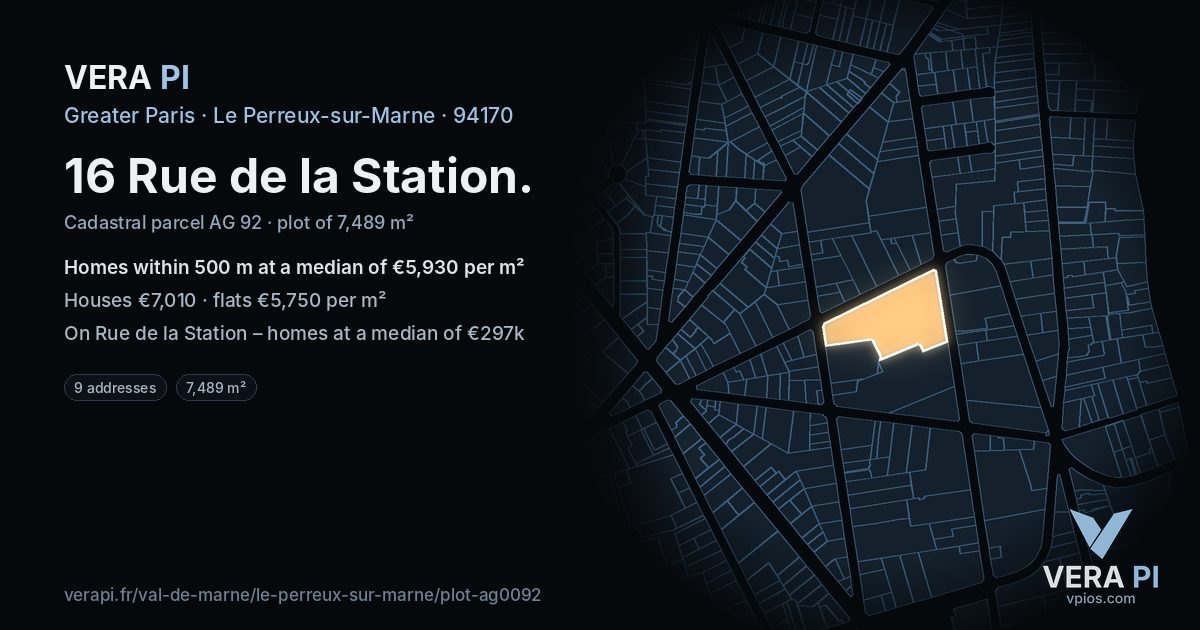 16 Rue de la Station, Le Perreux-sur-Marne at night – the plot lit, the parcels around coloured by the prices near them