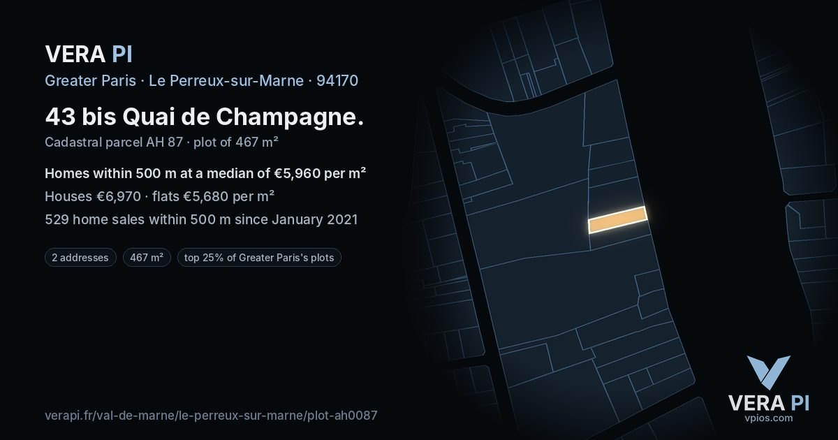 43 bis Quai de Champagne, Le Perreux-sur-Marne at night – the plot lit, the parcels around coloured by the prices near them