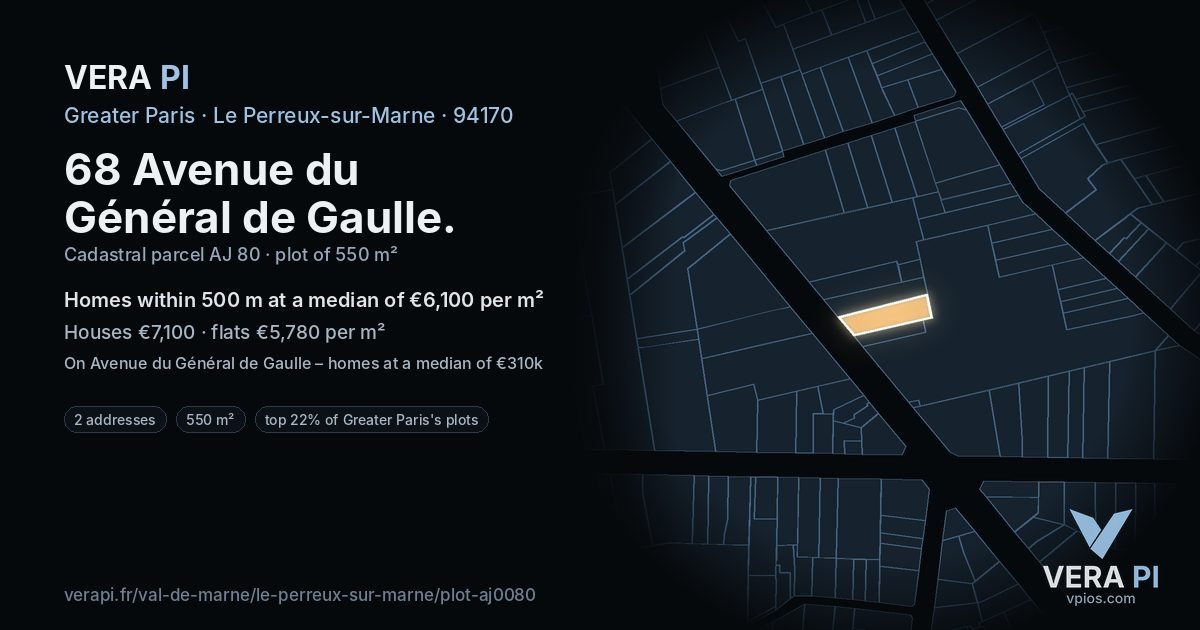68 Avenue du Général de Gaulle, Le Perreux-sur-Marne at night – the plot lit, the parcels around coloured by the prices near them