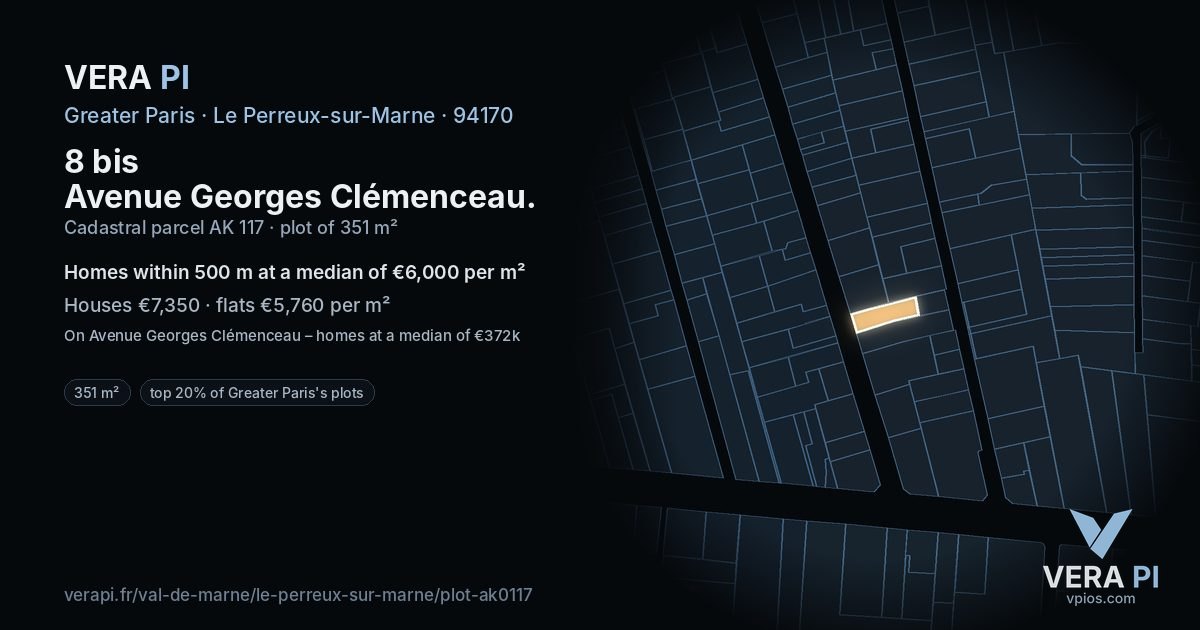 8 bis Avenue Georges Clémenceau, Le Perreux-sur-Marne at night – the plot lit, the parcels around coloured by the prices near them
