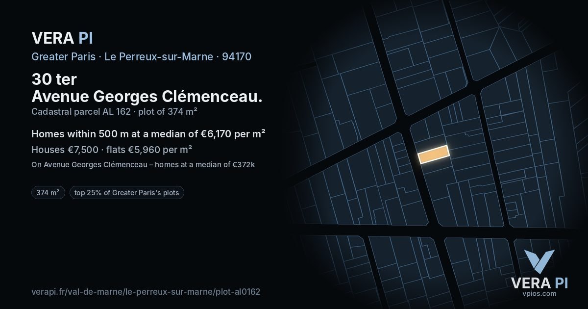 30 ter Avenue Georges Clémenceau, Le Perreux-sur-Marne at night – the plot lit, the parcels around coloured by the prices near them
