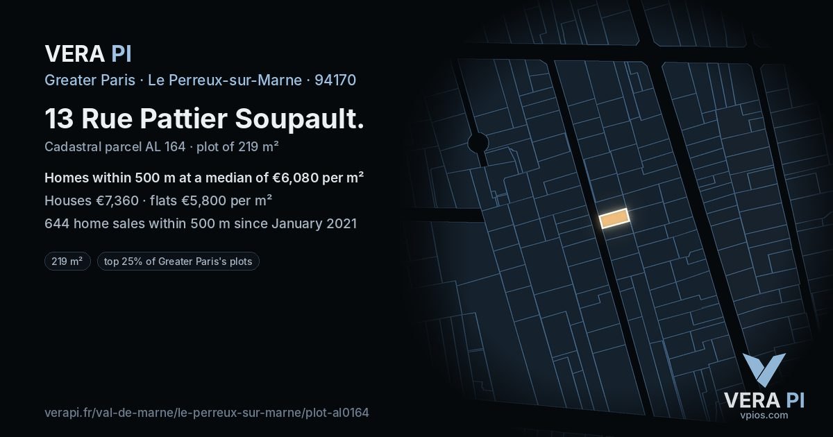 13 Rue Pattier Soupault, Le Perreux-sur-Marne at night – the plot lit, the parcels around coloured by the prices near them