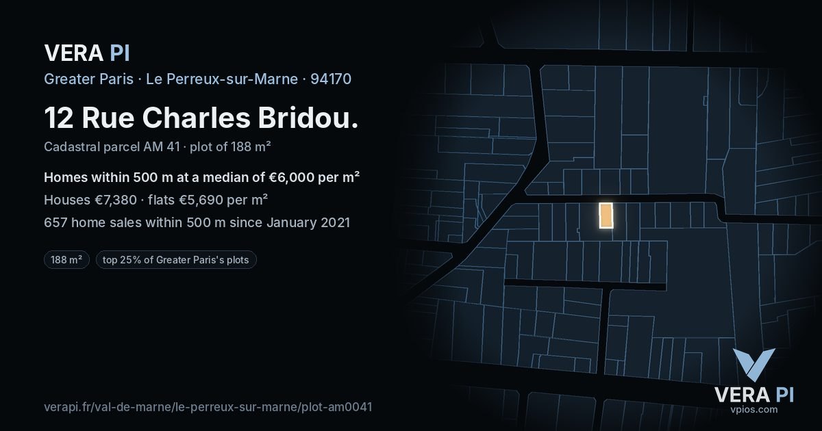12 Rue Charles Bridou, Le Perreux-sur-Marne at night – the plot lit, the parcels around coloured by the prices near them