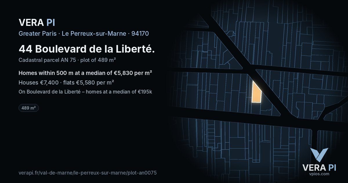 44 Boulevard de la Liberté, Le Perreux-sur-Marne at night – the plot lit, the parcels around coloured by the prices near them