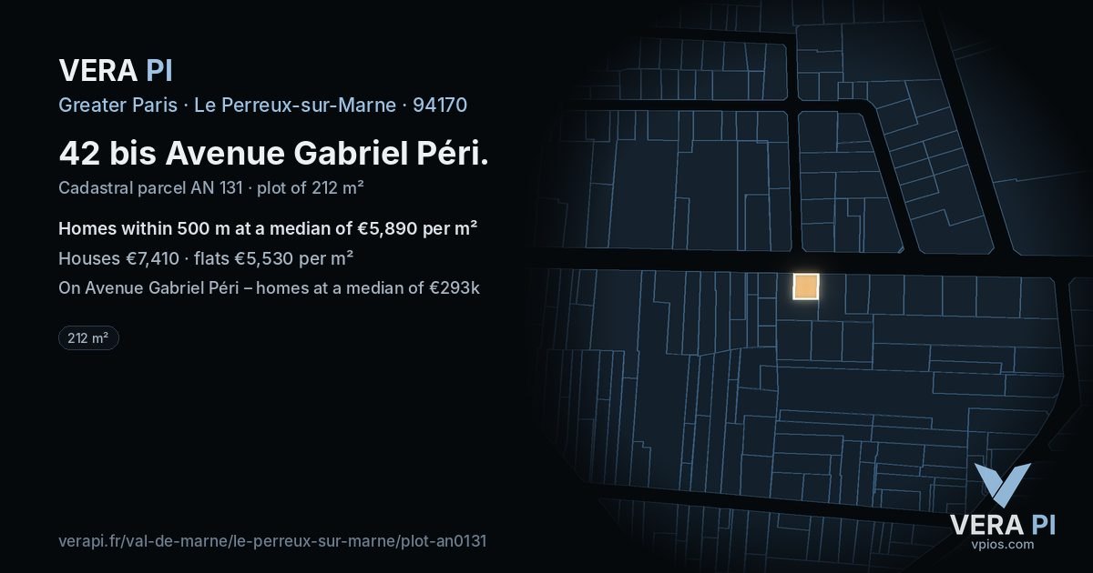 42 bis Avenue Gabriel Péri, Le Perreux-sur-Marne at night – the plot lit, the parcels around coloured by the prices near them