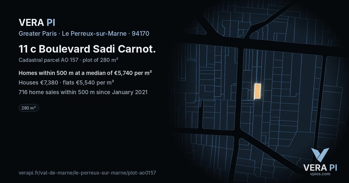 11 c Boulevard Sadi Carnot, Le Perreux-sur-Marne at night – the plot lit, the parcels around coloured by the prices near them
