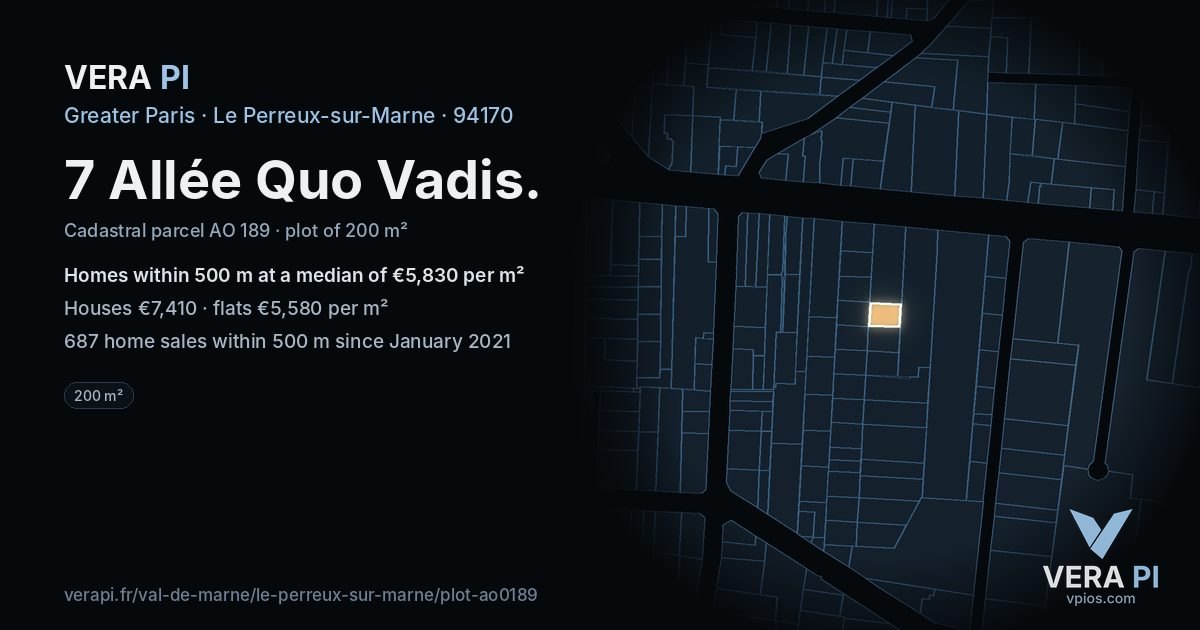 7 Allée Quo Vadis, Le Perreux-sur-Marne at night – the plot lit, the parcels around coloured by the prices near them