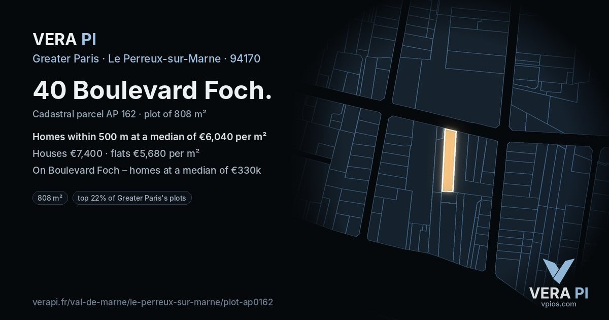 40 Boulevard Foch, Le Perreux-sur-Marne at night – the plot lit, the parcels around coloured by the prices near them