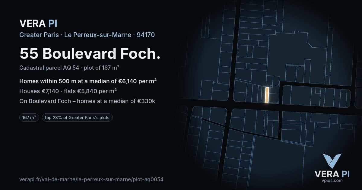 55 Boulevard Foch, Le Perreux-sur-Marne at night – the plot lit, the parcels around coloured by the prices near them