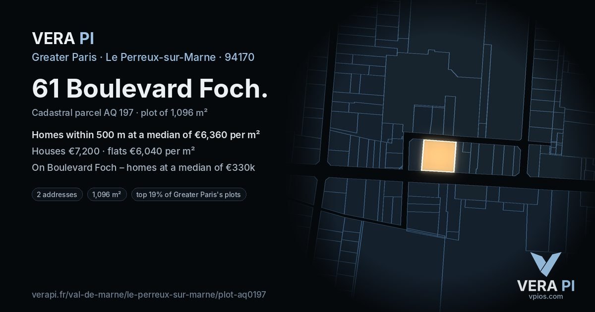 61 Boulevard Foch, Le Perreux-sur-Marne at night – the plot lit, the parcels around coloured by the prices near them