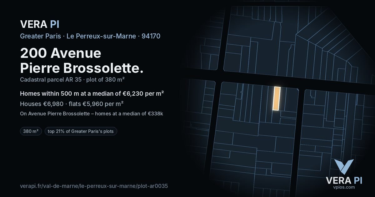200 Avenue Pierre Brossolette, Le Perreux-sur-Marne at night – the plot lit, the parcels around coloured by the prices near them