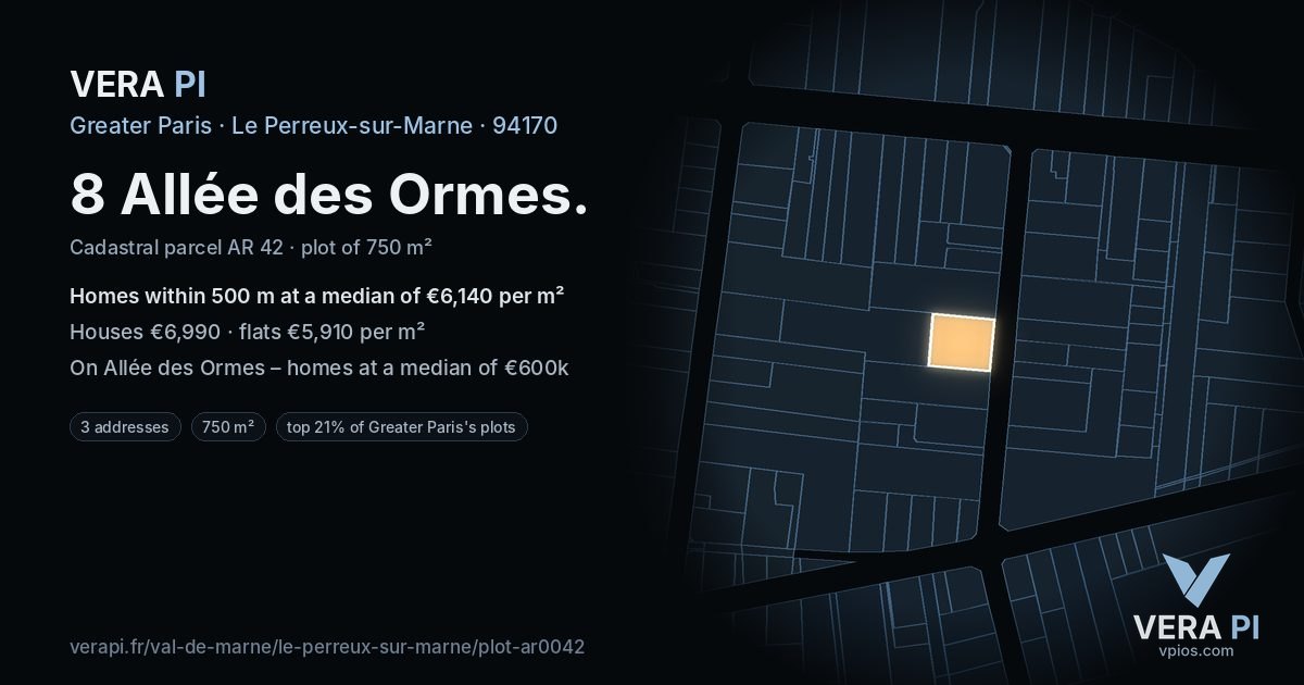 8 Allée des Ormes, Le Perreux-sur-Marne at night – the plot lit, the parcels around coloured by the prices near them