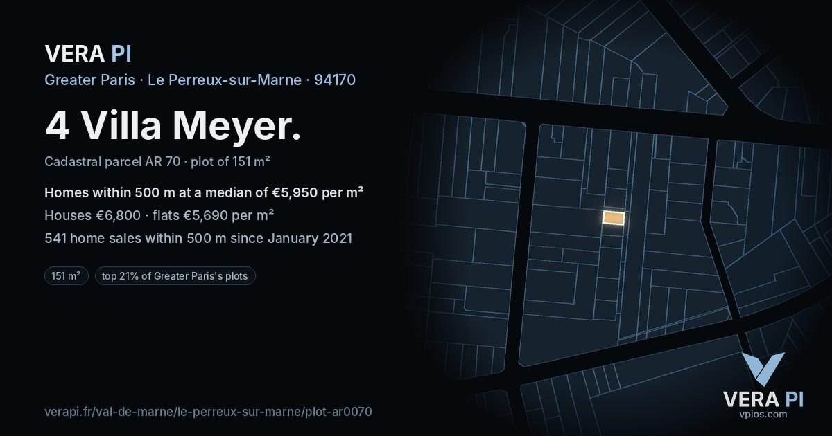 4 Villa Meyer, Le Perreux-sur-Marne at night – the plot lit, the parcels around coloured by the prices near them
