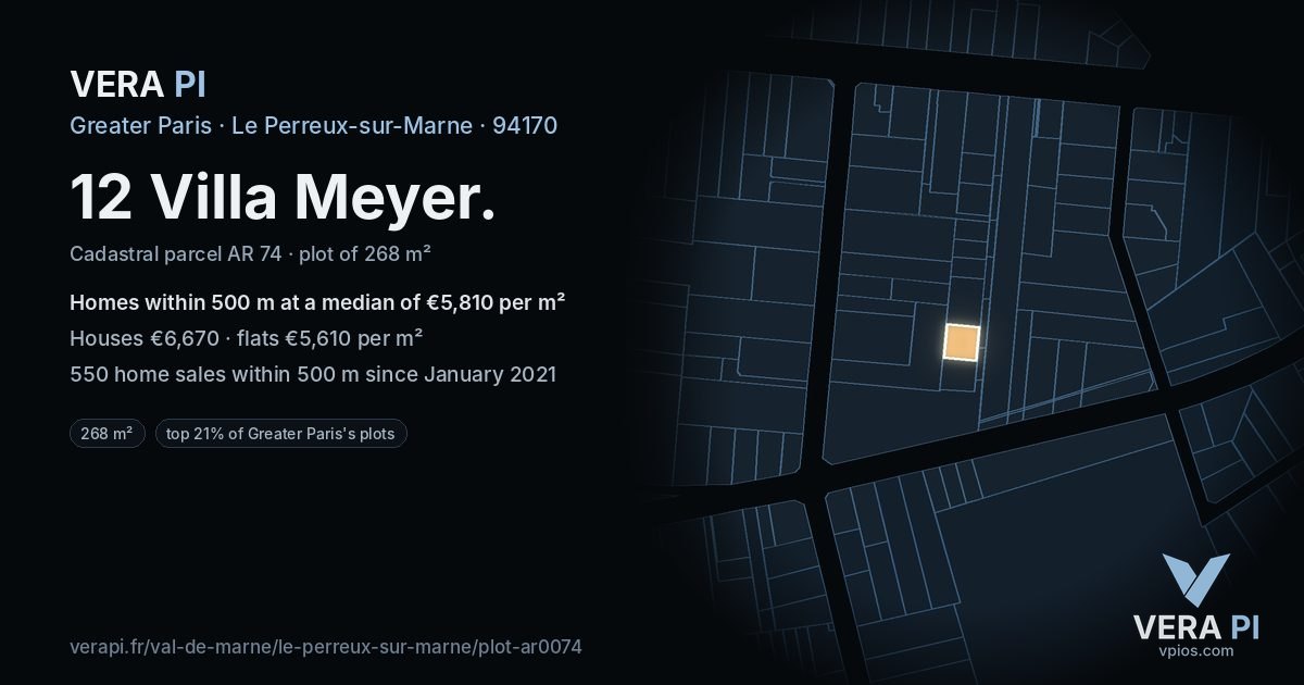 12 Villa Meyer, Le Perreux-sur-Marne at night – the plot lit, the parcels around coloured by the prices near them