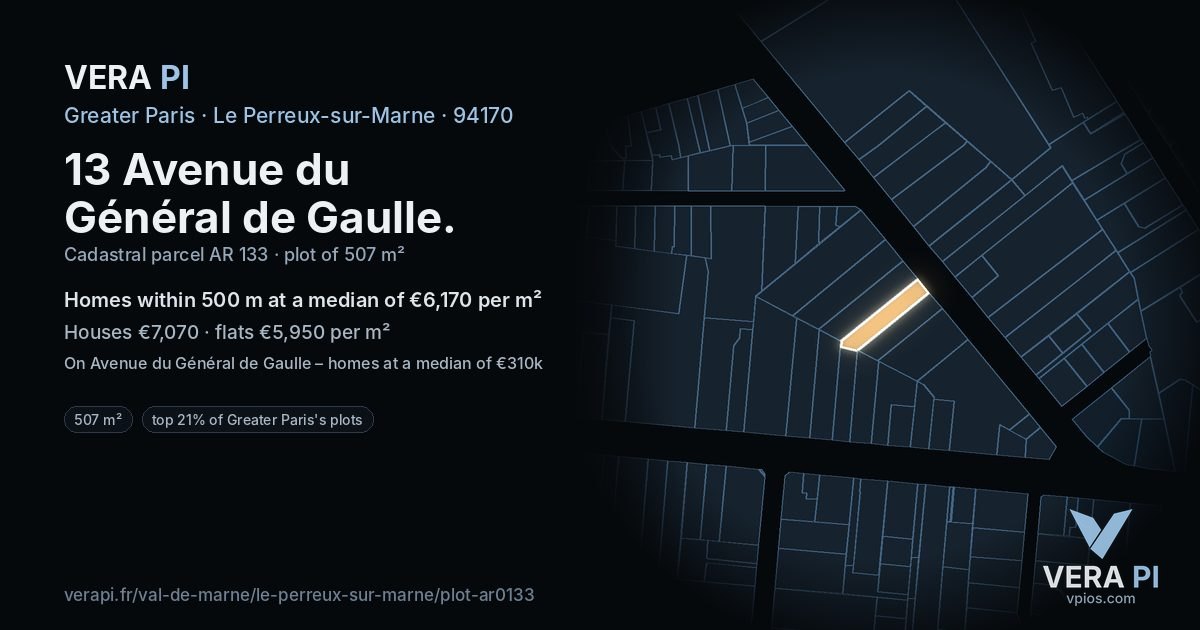 13 Avenue du Général de Gaulle, Le Perreux-sur-Marne at night – the plot lit, the parcels around coloured by the prices near them
