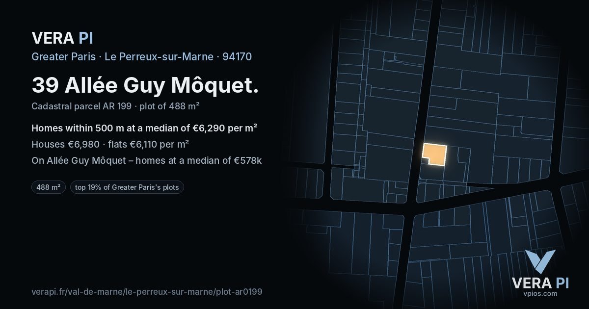 39 Allée Guy Môquet, Le Perreux-sur-Marne at night – the plot lit, the parcels around coloured by the prices near them