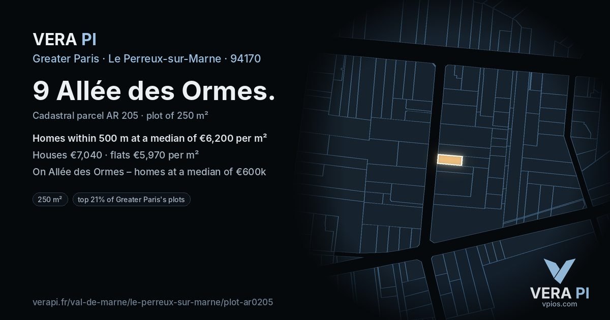 9 Allée des Ormes, Le Perreux-sur-Marne at night – the plot lit, the parcels around coloured by the prices near them