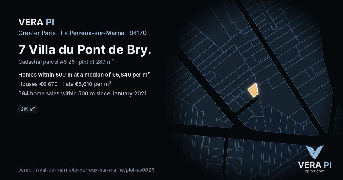 7 Villa du Pont de Bry, Le Perreux-sur-Marne at night – the plot lit, the parcels around coloured by the prices near them