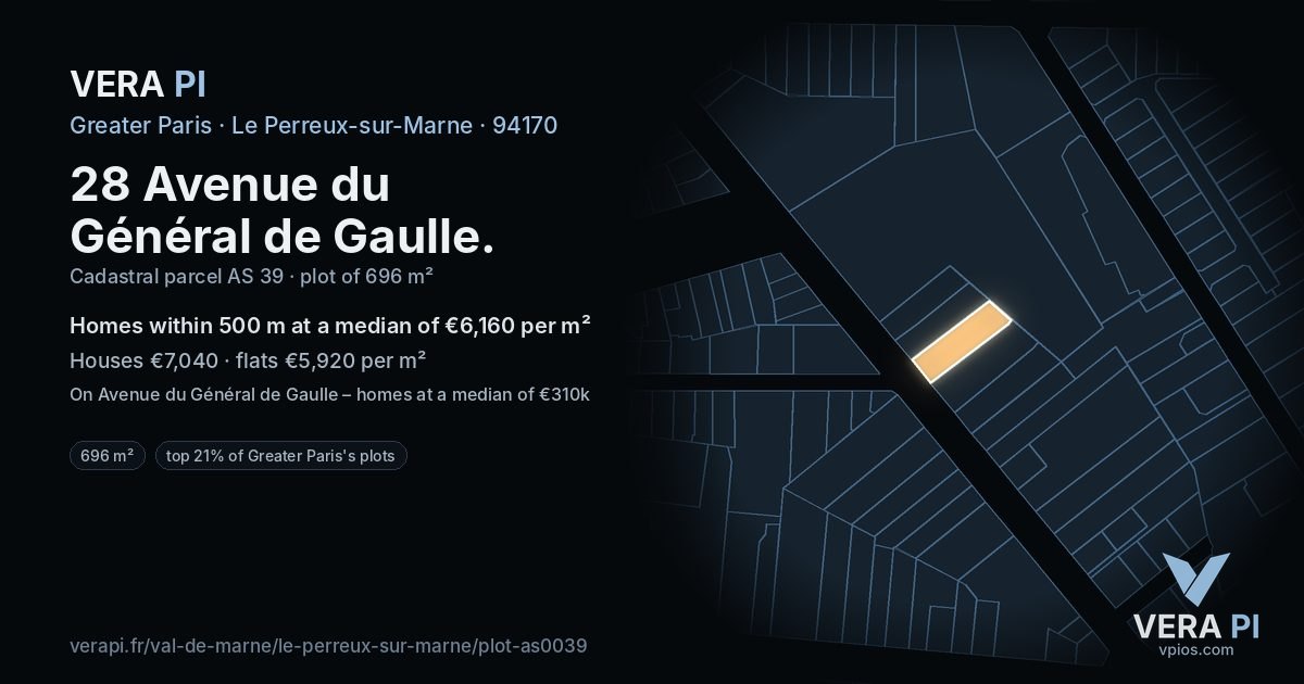 28 Avenue du Général de Gaulle, Le Perreux-sur-Marne at night – the plot lit, the parcels around coloured by the prices near them