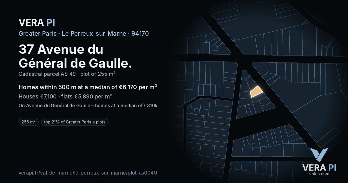 37 Avenue du Général de Gaulle, Le Perreux-sur-Marne at night – the plot lit, the parcels around coloured by the prices near them