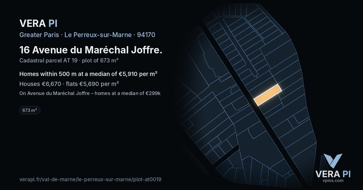 16 Avenue du Maréchal Joffre, Le Perreux-sur-Marne at night – the plot lit, the parcels around coloured by the prices near them
