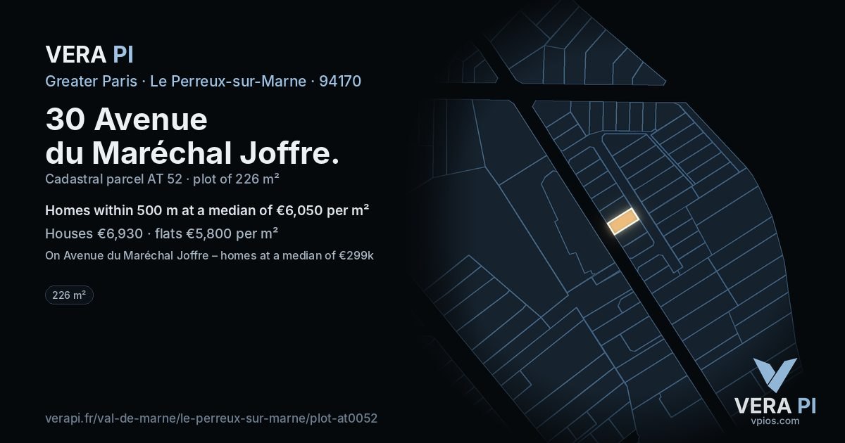 30 Avenue du Maréchal Joffre, Le Perreux-sur-Marne at night – the plot lit, the parcels around coloured by the prices near them
