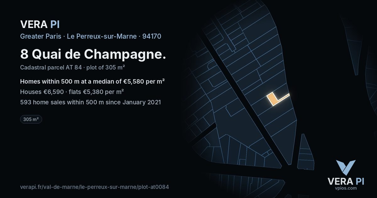 8 Quai de Champagne, Le Perreux-sur-Marne at night – the plot lit, the parcels around coloured by the prices near them
