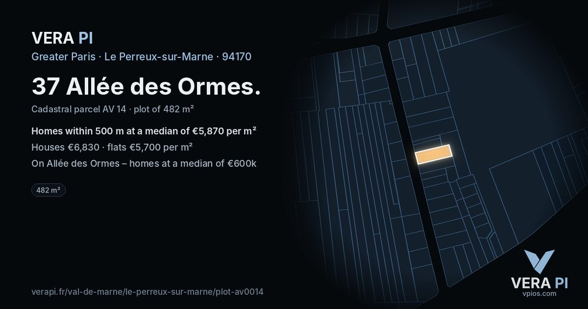 37 Allée des Ormes, Le Perreux-sur-Marne at night – the plot lit, the parcels around coloured by the prices near them