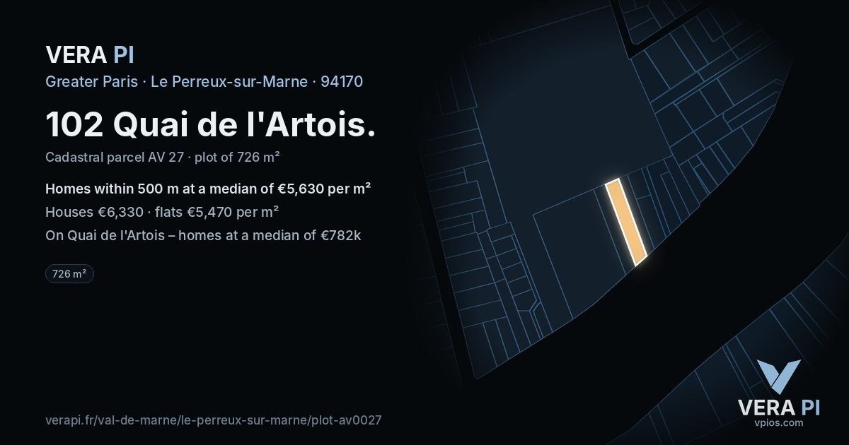 102 Quai de l'Artois, Le Perreux-sur-Marne at night – the plot lit, the parcels around coloured by the prices near them