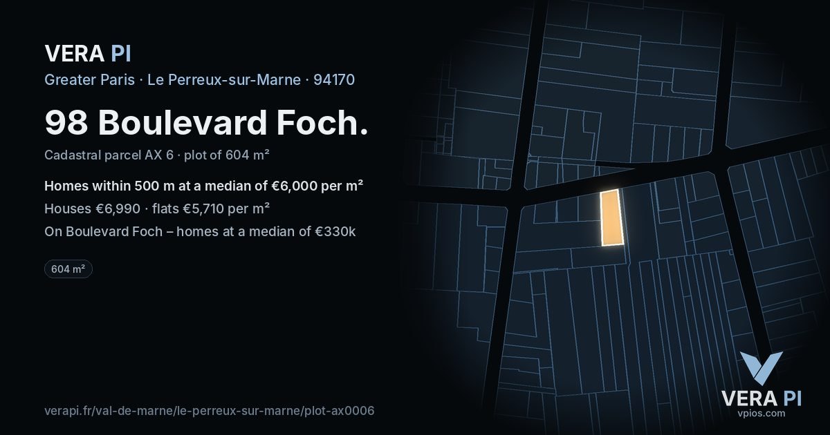 98 Boulevard Foch, Le Perreux-sur-Marne at night – the plot lit, the parcels around coloured by the prices near them
