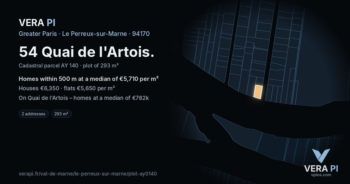 54 Quai de l'Artois, Le Perreux-sur-Marne at night – the plot lit, the parcels around coloured by the prices near them