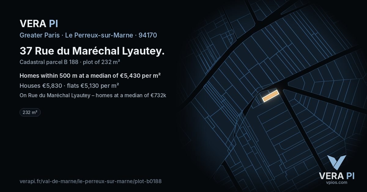 37 Rue du Maréchal Lyautey, Le Perreux-sur-Marne at night – the plot lit, the parcels around coloured by the prices near them
