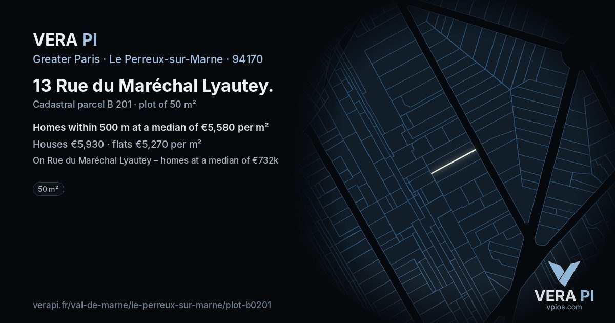 13 Rue du Maréchal Lyautey, Le Perreux-sur-Marne at night – the plot lit, the parcels around coloured by the prices near them