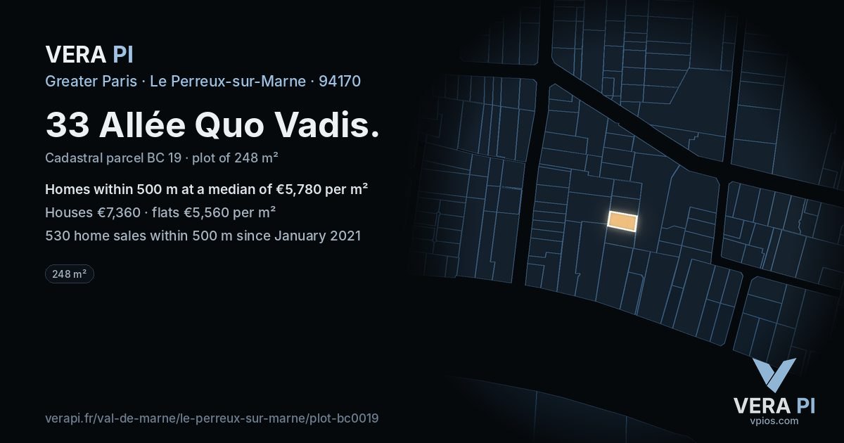 33 Allée Quo Vadis, Le Perreux-sur-Marne at night – the plot lit, the parcels around coloured by the prices near them