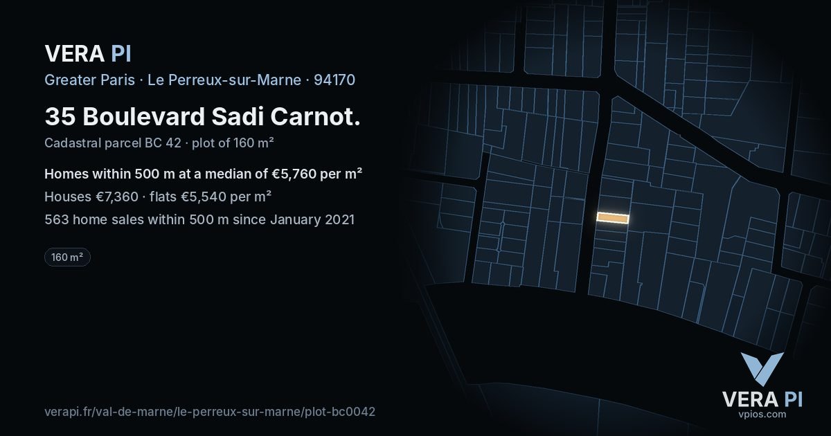35 Boulevard Sadi Carnot, Le Perreux-sur-Marne at night – the plot lit, the parcels around coloured by the prices near them