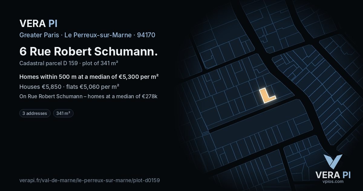 6 Rue Robert Schumann, Le Perreux-sur-Marne at night – the plot lit, the parcels around coloured by the prices near them