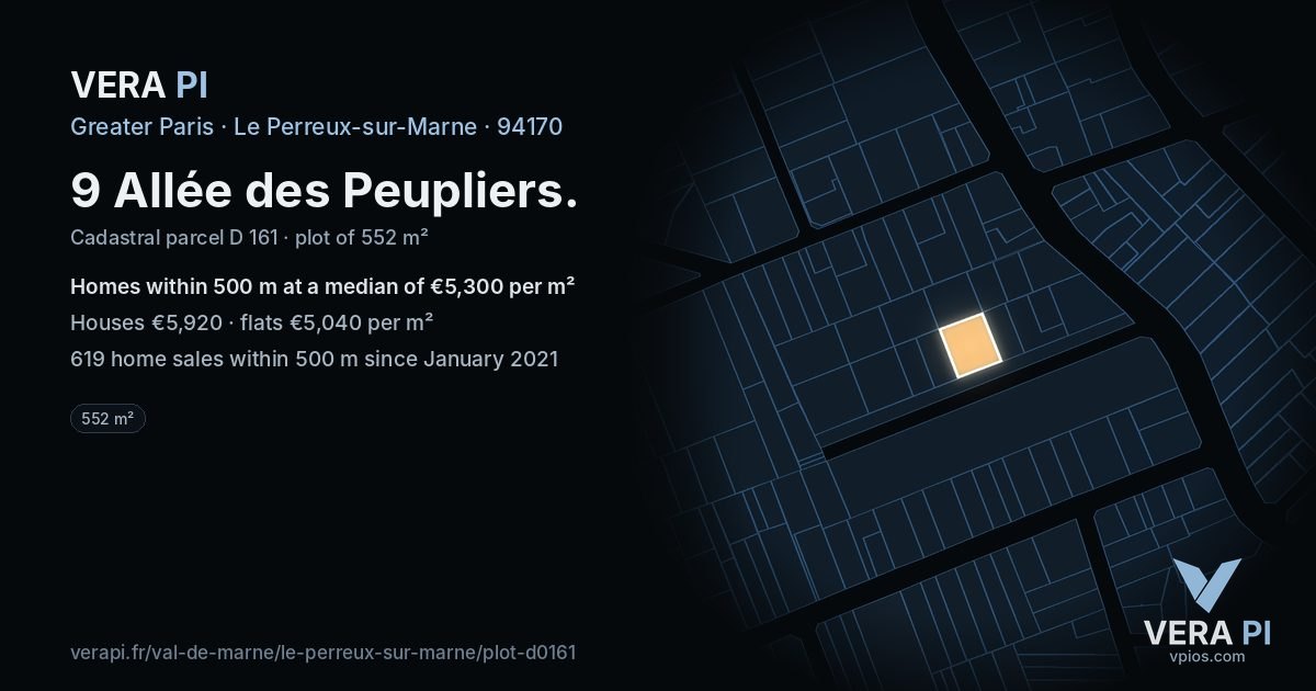 9 Allée des Peupliers, Le Perreux-sur-Marne at night – the plot lit, the parcels around coloured by the prices near them