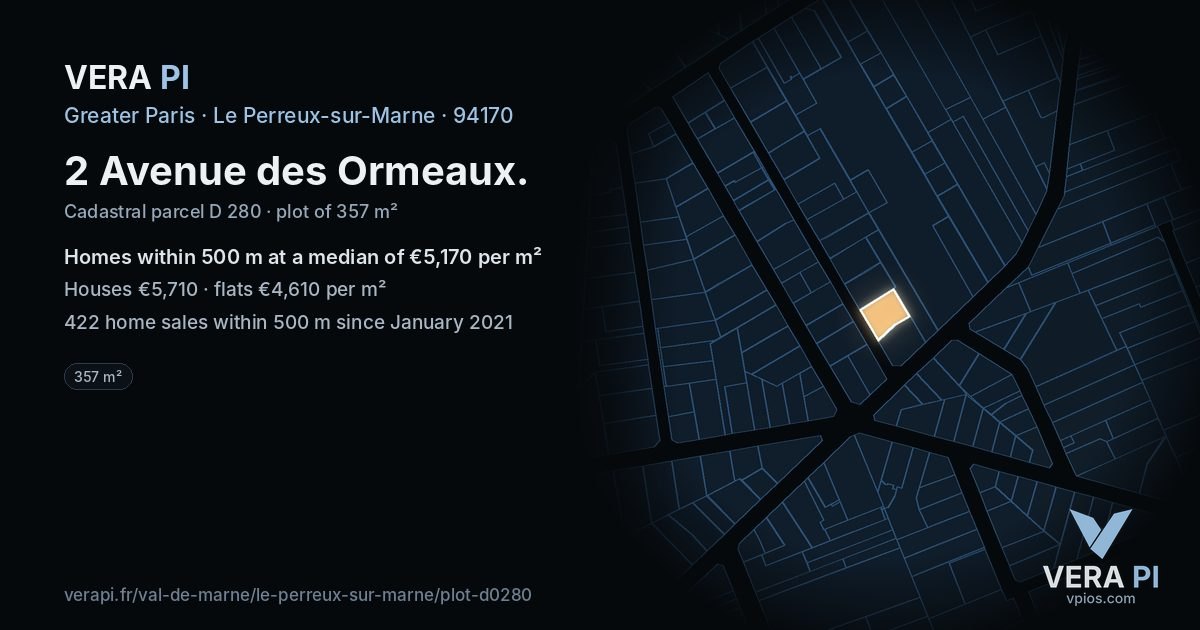 2 Avenue des Ormeaux, Le Perreux-sur-Marne at night – the plot lit, the parcels around coloured by the prices near them