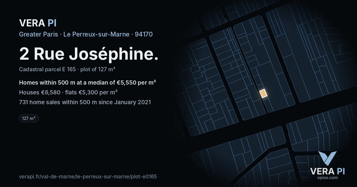 2 Rue Joséphine, Le Perreux-sur-Marne at night – the plot lit, the parcels around coloured by the prices near them