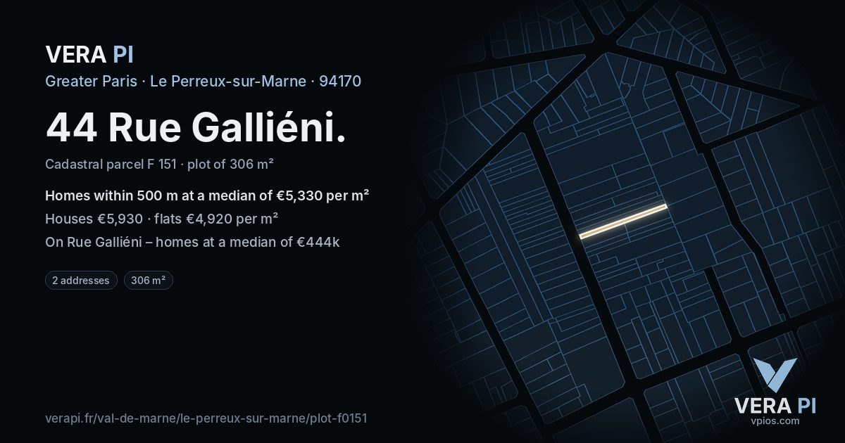 44 Rue Galliéni, Le Perreux-sur-Marne at night – the plot lit, the parcels around coloured by the prices near them
